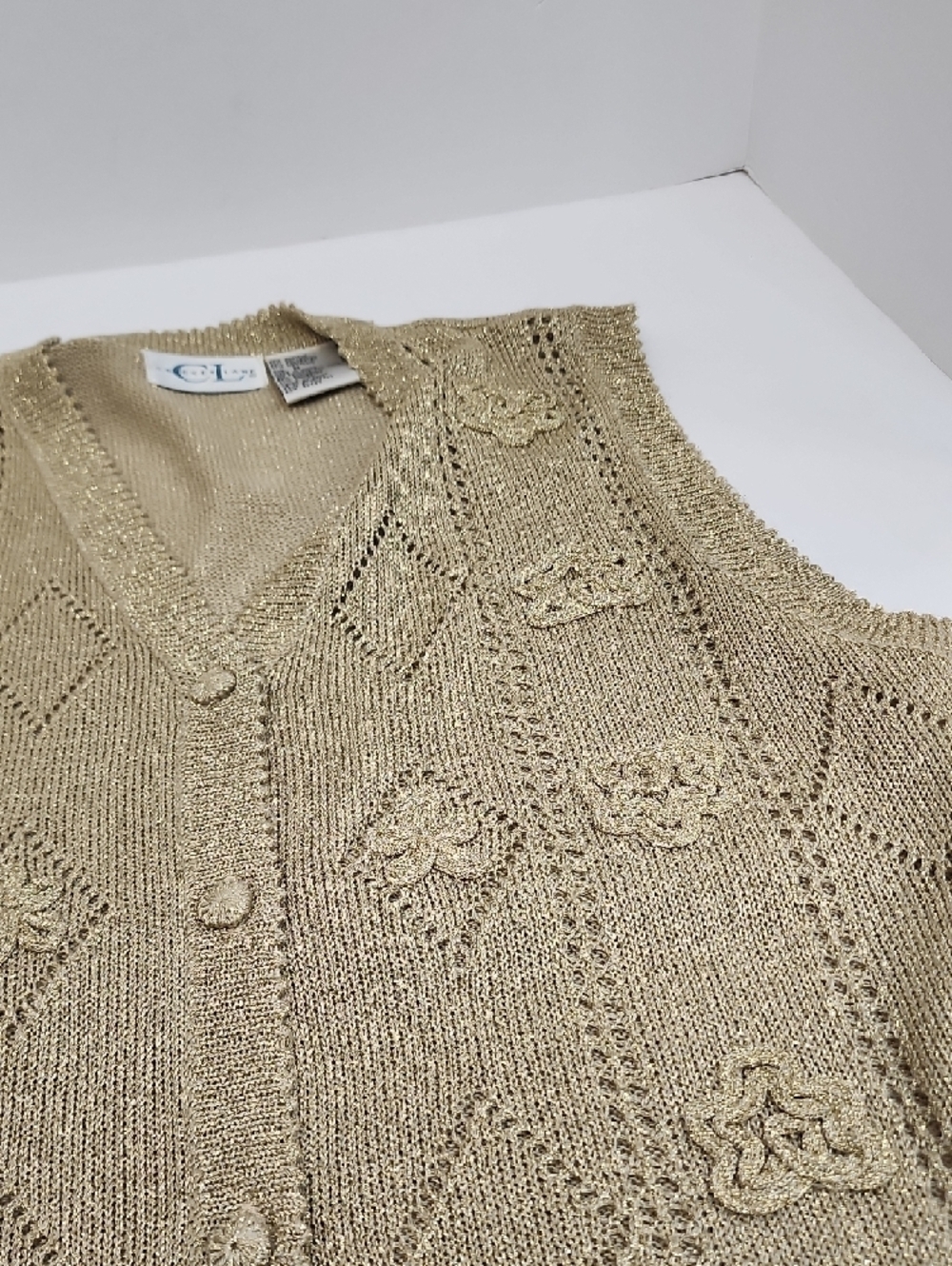 Cricket Lane Beige Knit Button Front Sweater Vest Size Medium - Picture 7 of 11